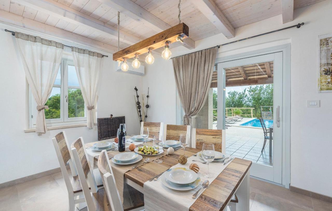 Villa-Osmium Smoljanci Екстериор снимка